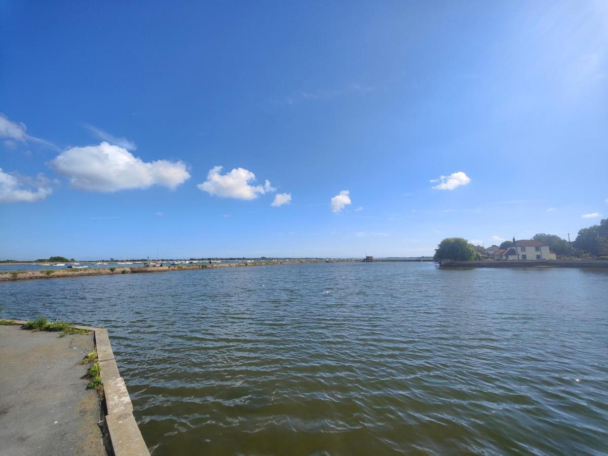 Frankland - Harbour 3 Bedroom House * Эмсворт